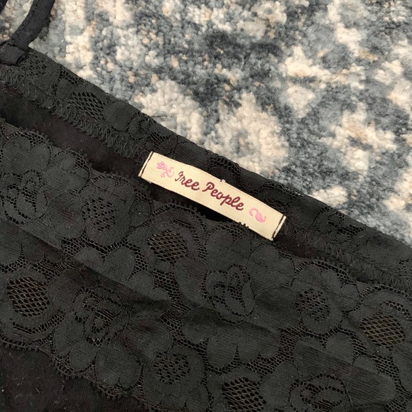 Free People Cropped Black Top - Picture 4 of 7